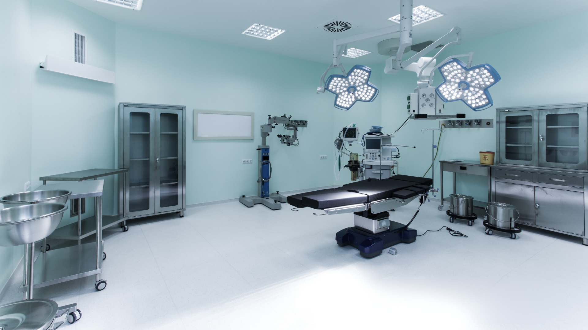 FOTO_1 EDITADA La ciencia de los pavimentos hospitalarios: superficies de alto rendimiento para entornos seguros y duraderos
